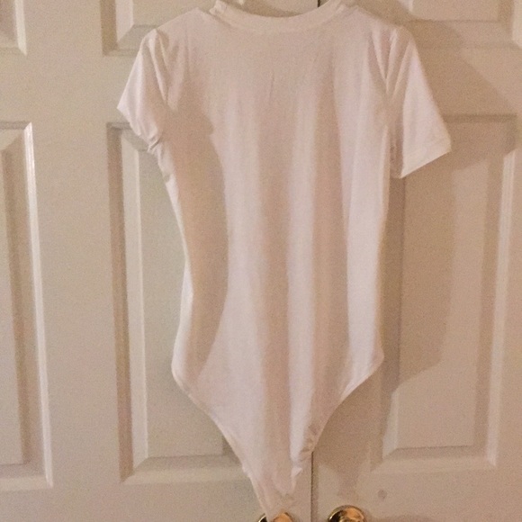 Top - Picture 2 of 2